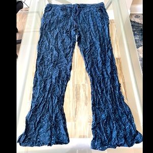 H&M - Lightweight Relaxed Lounge Pants - 12